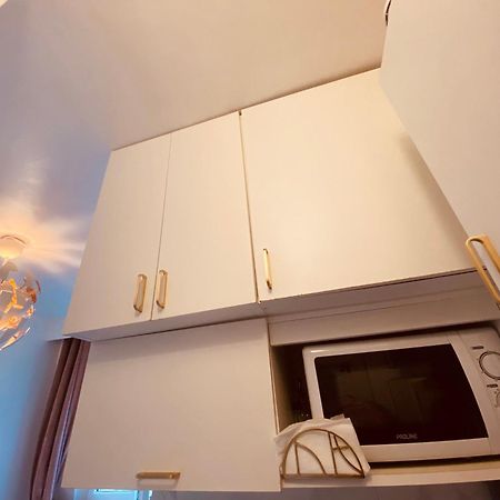 Fully Equipped Studio In The Heart Of Paris - Area Champs Elysees Екстериор снимка